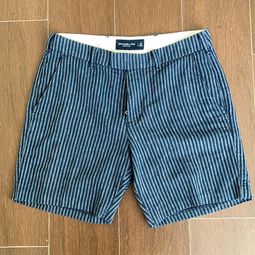Abercrombie & Fitch Bermuda Shorts